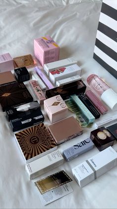 Soldejaneiro Perfume, Shopping Aesthetic, Dream Makeup, Makeup Sephora, Makeup Bag Essentials, Sephora Haul, Grooming Tips, Fancy Makeup