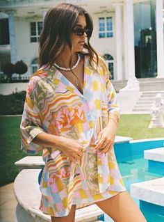 Shirt Graphic print Lapel collar Button fastening at front Retro Pool Party Outfit, Bright Color Outfits Summer, Jamaica Outfits Resort Wear, Pool Party Outfits, Baby Crop Top, Shirt Blouses Women's, Pink Formal Dresses, Corsets And Bustiers, Long Sleeve Tops Casual