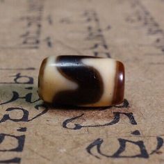 ad eBay - Tibetan DZI Beads Old Agate Tiger Teeth Totem Amulet Pendant 18×11mm #5162 - Buy Now, click the link (eBay) Carved Amber Round Beads Jewelry, Carved Amber Amulet Jewelry, Brown Polished Beads Amulet Jewelry, Traditional Agate Bead Jewelry 8mm, Brown Oval Beads Amulet Jewelry, Spiritual Carved Agate Beads, Brown Oval Beaded Amulet Jewelry, Oval Carved Beads For Gifts, Brown Carved Agate Jewelry