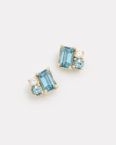 Rose Gold Bridal Jewelry, Cluster Earring, Bridal Jewellery Inspiration, Daily Wear Jewellery, Bridal Diamond Jewellery, Fancy Diamonds, Blue Jewelry, Bridal Gold Jewellery, Earrings Studs