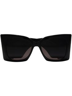 square-frame tinted sunglasses from SAINT LAURENT featuring black, square frame, embossed logo to the side, tinted lenses, straight arms and curved tips. Huge Sunglasses, Oversized Black Sunglasses, Sunglasses Square, Saint Laurent Sunglasses, Green Lenses, Brown Sunglasses, Tinted Sunglasses, Leather Cap, Black Square