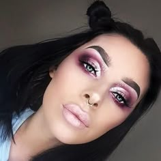 Makeup Tricks And Tips, White Liner, Metallic Lipstick, Rave Makeup, Glow Kit, Amazing Makeup, Eye Makeup Looks, Popular Everything, Makeup Tricks