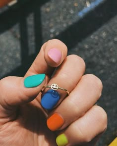 Chilac Nails, Smiley Face Ring, Health Nails, Face Jewelry, Face Ring, Cute Acrylic Nail Designs, Summer Acrylic Nails, Short Acrylic Nails Designs, Minimalist Nails