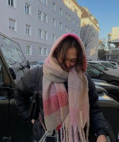 acne studios style winter scarf pink aesthetic scarf checked one in amazon. i linked to the product :) Pink Scarf Outfit, Big Scarf Outfit, Scarf Outfit Winter, Scarf Aesthetic, Inspiration Books, Books Decor, Big Scarf, Cute Scarfs, Scarf Outfit