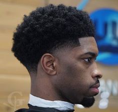 Tapered Haircut Black, Black Fade Haircut, Taper Fade Afro, Afro Fade Haircut, Fade Curly Hair, Taper Fade Short Hair