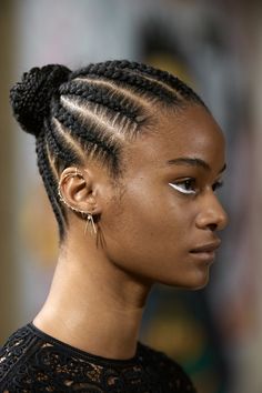 Braided Bun Natural Hair, Corn Rows, 2022 Couture, Brown Girls Makeup, Hair Twist Styles