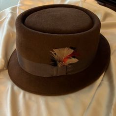 Fedora Hat Size Small For Men Or Women Winter Brown Flat Bill Hat, Brown Boater Hat With Short Brim For Winter, Classic Brown Cloche Hat For Kentucky Derby, Vintage Flat Bill Hat For Fall, Brown Short Brim Boater Hat For Kentucky Derby, Vintage Flat Bill Hat For Kentucky Derby, Vintage Flat Bill Felt Hat For Winter, Brown Flat Brim Cloche Hat For Kentucky Derby, Vintage Fedora For Kentucky Derby With Flat Bill