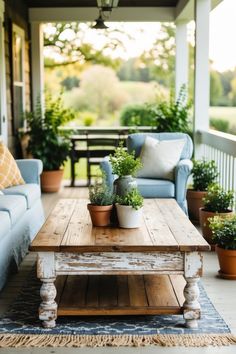 Showcasing 42 charming farmhouse porch ideas, this pin highlights cozy designs with rustic details and floral touches, perfect for enhancing your outdoor space. Couch On Porch, Vintage Farmhouse Porch, Patio Paradise, Front Porch Bench, Small Porch Decorating, Porch Inspiration, Porch Bench