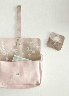 Keecie - Picking Flowers (softpink) Real Leather Bags, Lovely Clothes, Purse Pouch, Diy Bag, Soft Pastel, Diy Inspiration, Baby Pink, Soft Pink, Real Leather