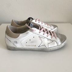 Golden Goose Superstars. Size 7. In Great Condition, No Lowballs, Only Serious Offers Please. No Box Or Bag. Golden Goose Pink Sweatshirt, Golden Goose Glitter, Golden Goose Sneakers Glitter, Unique Golden Goose, Shoes Golden Goose, Goose Shoes, Golden Goose Deluxe Brand, Golden Goose Shoes, Golden Goose