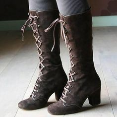 Suede Shoe Style, Steampunk Boots, Woman Boots, Thick Heel Shoes, Black Lace Up Boots, Punk Boots, Mid Heel Shoes, Gothic Vintage, Retro Punk