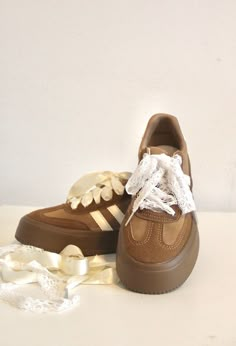 Discover elegance with our white lace shoeties, designed to add a touch of charm to any footwear. Shoe Lace Bead Words, White Lace Sneakers, Beige Lace-up Sneakers With Elastic Laces, High-top Lace-up Shoes With White Sole, Lace Shoes Unique, Beige Lace-up Sneakers, Low-top Lace Sneakers With Laces, Vintage Sneakers With Laces And White Sole, White Lace-up Sneakers With Lace Material