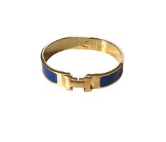 Gold H Cuff Bracelet in Royal Blue Royal Blue Accessories, Dream Wishlist, Hermes Bracelet, 2025 Style, Preppy Jewelry, Summer Stuff, Blue Accessories, Funky Jewelry, Jewelry Lookbook