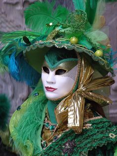 Just beautiful in green and gold.  Venice Carnival 2015 by Lesley McGibbon. Traditional Carnival Eye Masquerade Mask, Venetian Carnival Eye Mask, Venice Mask Carnival, Venetian Carnival Masks Original Venice Shop, Venice Mask Carnival Masquerades, Costumes Around The World, Caribbean Carnival