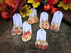 These small, lightweight, hand burned, hand painted wood earrings are perfect to complete your autumn outfit! Paint Earrings, Hand Burn, Earrings Wood, Wood Paint, Painted Earrings, Fall Earrings, Hand Painted Wood, Wood Earrings, Autumn Outfit