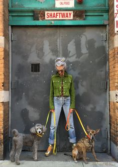 Linda Rodin Style, Linda Rodin, Mode Ab 50, Tweed Set, Advanced Style, Ageless Style, Mode Casual, Ageless Beauty, Old Woman