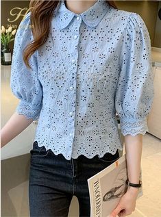 Queen Summer, Blouse Models, Trendy Fashion Outfits, Lace Fashion, Chiffon Blouse, Office Lady, Office Ladies, Vintage Lace, Lace Tops