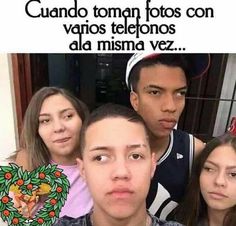 a group of young people standing next to each other in front of a sign that says, cuado toman fotos con varios teletos