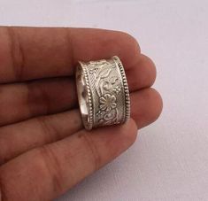 Handmade Wide Filigree Eternity Ring 925 Sterling Silver Ring All Size AP 505 Plain Silver Rings, Antique Silver Rings, Silver Spinner Rings, Sterling Silver Rings Bands, Thumb Ring, Silver Wedding Rings, Spinner Ring, Handmade Rings, Spinner Rings