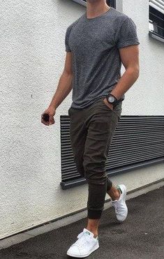 Stylings of a Gentleman presents Clothing Style | Casual Wear For Men | Mens Fashion Moda Casual Chic, Kemeja Lelaki, College Guys, Mens Summer Outfits, Short Men Fashion, Vans Converse