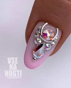 Crystal Placement, Birthday Cake Roses, Asian Nails, Glittery Nails, Polygel Nails, Nail Jewelry, Diamond Nails