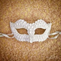 White Masquerade Mask With Dragon Scales Bridal Venetian | Etsy Maskerade Ball, Dragon Texture, White Masquerade Mask, Masquerade Mask Costume, Masquerade Ideas, White Masquerade, Gold Masquerade Mask, Black Masquerade Mask, Lace Masquerade Masks