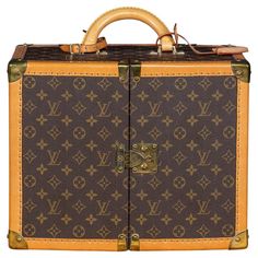 For collectors and aficionados of fashion and rare trunks, the Louis Vuitton Limited Edition Monogram Canvas "amfAR Sharon Stone Trunk” stands as a truly exceptional piece. This rare trunk, designed by the renowned actress Sharon Stone marries high fashion with a noble cause, embodying her creative prowess and commitment to philanthropy. As one of the rarest Louis Vuitton trunks and recognised among the much respected "100 Legendary Trunks” in the Louis Vuitton book (page 225). amfAR, the Foundation for AIDS Research, known until 2005 as the American Foundation for AIDS Research, is an international nonprofit organisation dedicated to the support of AIDS research, HIV prevention, treatment education, and the advocacy of AIDS-related public policy. The trunks Sharon Stone designed is a wond Louis Vuitton Trunk Bag, Lv Soft Trunk, Louis Vuitton Soft Trunk, Lv Side Trunk Bag, Vintage Louis Vuitton Trunk, Louis Vuitton Book, Hiv Prevention, Louis Vuitton Luggage, Box Maker