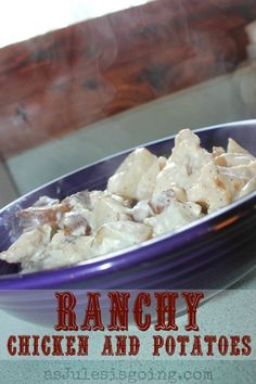 Ranchy Chicken and Potatoes Recipe | 3 ingrediante + 1 hour= Simple meal! Can also be convereted into a crockpot meal Ranch Chicken And Potatoes, Ranch Crockpot, Chicken And Potatoes, 3 Ingredient Recipes, Tater Tot Casserole, Tater Tots, Chicken Potatoes, Ranch Chicken, Crock Pot Cooking