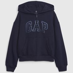 Vintage print Navy Gap kids sweatshirt #kidsfashion
Size 6-7 Black Zip Up Hoodies, Latina Fits, Hello Family, Hoodie Gap, Shoes And Outfits, Arch Logo, Lululemon Outfits, Adidas Shoes Women, 9th Grade