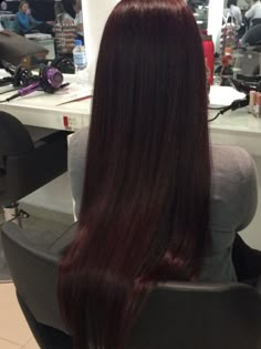 Highlight Hair Ideas, Highlight Hairstyles, Burgandy Hair, Black Cherry Hair, Cherry Hair Colors, Maroon Hair, Black Red Hair