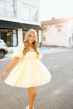 3/4 puff sleeve beautiful dress! We love this yellow Small texture design on it see picture for closeup! Pale Yellow Dress Short, Poofy Sleeves Dress, Puff Sleeve Dress Formal, Yellow Birthday Dress, Yellow Puff Sleeve Dress, Pastel Yellow Dress, Short Puffy Dresses, Light Yellow Dress, Yellow Party Dresses