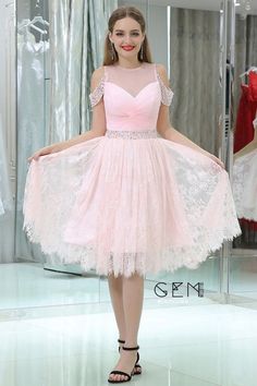 Short Pink Prom Dresses, Pink Homecoming Dresses, Pink And White Lace, Homecoming Dresses Sparkly, Knee Length Cocktail Dress, Flare Dresses, Pink Homecoming, Elegant Bridesmaid Dresses, Pink Homecoming Dress