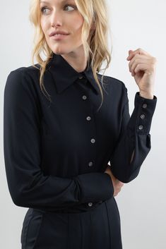 The Bubble Blouse offers women lightweight, breathable, easy-care comfort in a sophisticated style. A looser fit blouse with a stylish collar and 3-button cuff. Compact, light, and soft, with two-way stretch. Made with Renew Bubble fabric, this blouse has a unique mesh texture, delicate feel, comfortable stretch and is fast drying. Feels like a veil on the skin. All Luxeire garments require no dry-cleaning with natural wrinkle release. Fall Workwear Blouse With Covered Buttons, Chic Blouse With Covered Buttons For Work, Modern Collared Blouse With Button Closure, Chic Office Tops With Hidden Button Closure, Chic Tops With Covered Buttons For Work, Modern Collared Blouse With Buttons, Sleek Fitted Blouse With Buttons, Workwear Tops With Covered Buttons And Fold Down Collar, Workwear Blouse With Covered Buttons And Spread Collar