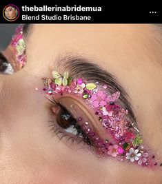 Acotar Makeup, Eras Makeup, Faerie Wedding, Festival Eye Makeup, Daphne Costume, Star Fairy, Party Makeup Looks, Cute Eyeshadow Looks, Birthday Makeup