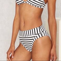 Nasty Gal High Waist Bikini Bottoms White With Black Stripes Size Xs 87% Ny;On, 13% Spandex Hand Wash New, Never Worn Without Tags Lining Still Attached Ships Out Same Day If Purchased By 4:00 Pst Except Sunday White High Waist Tankini For Sunbathing, White High-waist Tankini For Sunbathing, Striped High Waist Swimwear For Poolside, White High Waist Poolside Tankini, White High Waist Tankini For Poolside, White High Waist Tankini For Swimming, Chic White Tankini For Sunbathing, White High-waist Tankini For Poolside, White High-waist Tankini For Pool