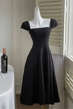 48111561146645|48111561179413|48111561212181 Solid Color Square Neck Maxi Dress For Party, A-line Banquet Dress, Solid Color A-line Banquet Dress, Black Pleated Square Neck Dress, Black Square Neck Pleated Dress, Black Pleated Dress With Square Neck, Summer Pleated Midi Dress For Banquet, Party Dress With Square Neck In Solid Color, Solid Color Summer Dress For Banquet