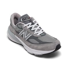 Introducing the New Balance 990 V6 Running Sneakers-the classic runner reimagined for today's lifestyle athlete. This sneaker blends the heritage 990 design with modern performance features including breathable mesh and FuelCell cushioning for long-lasting comfort on all your adventures. Durable blown rubber delivers traction wherever the day takes you, while ENCAP technology ensures supportive cushioning mile after mile. Updated styling maintains the 990's legacy look for both the gym and every New Balance 990 V6, New Balance 990, Sneakers New Balance, Sport Shoes Men, Sneakers Running, Balance Sneakers, Fuel Cell, New Balance Sneakers, New Balance Men