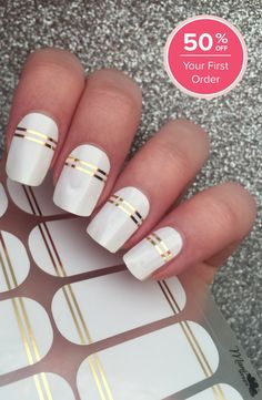 Glitz and Glam. Stripes are the glamour point for this year. Real Bodies, Look Classy, Best Toys, Nail Envy, Manicure Ideas, New Nail Art, Ideas Nails, Nails Desing