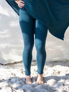 Our beautifully soft 100% merino wool leggings are a rib knit, which combined with wool's natural elasticity ensures they stay up, stay on, don't sag and retain their shape year after year, wear after wear. They are warm enough to wear alone and low profile enough to wear as a layer under other pants. Features: High rise Rib knit for stretch & comfort Temperature regulating Anti odor and breathable Easy care and quick drying Okeo-Tex100 free from harmful chemicals Composition: 100% merino wool, Wool Leggings, Canadian Winter, Rib Knit Fabric, Comfortable Leggings, Knit Leggings, Leggings For Women, Wool Knit, Knitting Women, Stay Up