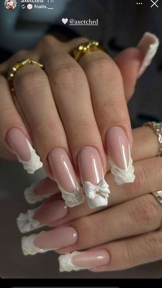 Cocette Aesthetic Nails, French Tip Baddie Nails, Acyrilics Nails Ideas, Square Gel X Nails, White And Nude Nails, Milky White Nail Designs, Nude French Tip Nails, Nail Poses, Halo Nails