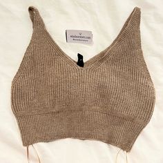 Light Brown, Medium, Knit, Windsor, Unworn W/ Tags! Casual Seamless Knit Top For Beach, Brown Open Knit Top, Casual Brown Open Knit Top, Beige Seamless Knit Top, Seamless Beige Knit Top, Casual Knitted Tops In Neutral Color, Casual Knitted Neutral Top, Casual Neutral Knitted Tops, Knit Tank