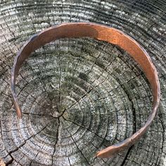 a piece of wood that has been cut in half