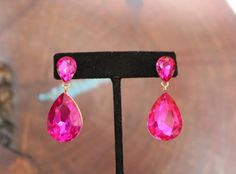 Rose Red Drop Earrings For Party, Elegant Pink Teardrop Earrings For Party, Rose Red Dangle Earrings For Party, Purple Crystal Earrings For Party, Elegant Rose Red Earrings For Party, Glamorous Pink Party Jewelry, Pink Teardrop Earrings For Party, Pink Dangle Jewelry For Party, Pink Crystal Drop Earrings For Party