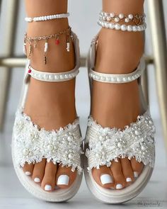 Lasaky - Slingback Wedding Shoes with Fringe Hem and Bead Decoration Shoes With Pearls, Pearls Decor, Hp Wedding, Flat Sandals Wedding, Fancy Sandals, Sandals Patterns, Wedding Flats, Bridal Shoes Flats, Chic Type