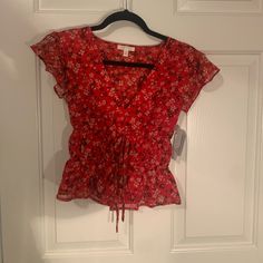 Brand New Blouse From Nordstrom Rack! Great Quality, Tight Fitting, Cropped, And Perfect For Dressing It Up With Jeans! Spring Red Fitted Blouse, Fitted Red Blouse For Spring, Fitted Trendy Red Blouse, Red Floral Print Top For Night Out, Fitted Red Tops For Spring, Red Fitted Top For Night Out, Short Sleeve Blouse, Tights, Top Blouse