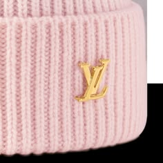 LOUIS VUITTON® - Lv Spark Beanie - Light Pink Pink Hat Aesthetic, Pink Girly Things Accessories, Louis Vuitton Beanie, Pink Louis Vuitton, Cute Uggs, Louise Vuitton, Louis Vuitton Hat, Outdoor Look, Luxury Hats