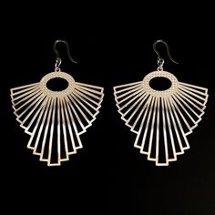 Fly high in style with our Large Flying Pendant Dangles Earrings! These dangles are perfect for sensitive ears with hypoallergenic plastic hooks. Art deco never looked so good! Earring length: 74mm Earrings For Sensitive Ears, Fly High, Hypoallergenic Earrings, Sensitive Ears, Pendant Earrings, White Silver, Post Earrings, In Style, Silver Gold