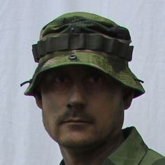 Different Hat Styles, Ghillie Suits, Hans Holbein The Younger, Popular Hats, Hans Holbein, Us Navy Seals, Tactical Helmet