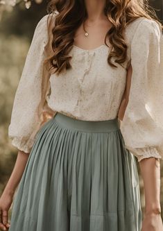 Cute outfit cottage core  Now: steal the look 👇 Retro Cottagecore Outfits, Cottagecore Simple Outfits, New Zealand Cottage, English Cottage Style Outfit, Cottage Core Everyday Outfit, Cottage Core Clothing Aesthetic, Spring Cottage Core Outfits, Cottage Core Clothes Aesthetic, Spring Core Outfits