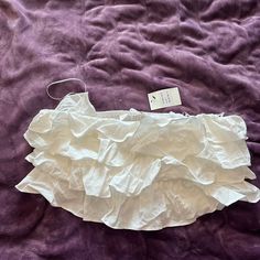 Brand New, Never Worn. Too Big For Me But Was Sold Out So I Couldn’t Exchange For A Medium. It Looks Like There Is A Small Spot On The Inside Front That Has Some Makeup. It’s Not Visible From The Outside. Fitted Ruffle Crop Top For Vacation, Spring Chic Crop Top With Ruffle Hem, Chic Spring Crop Top With Ruffle Hem, Feminine Ruffled Crop Top For Vacation, Chic Ruffled Crop Top For Vacation, Feminine Ruffled Crop Top, White Tops With Ruffled Straps For Party, White Ruffled Strap Tops For Party, White Ruffled Straps Tops For Party